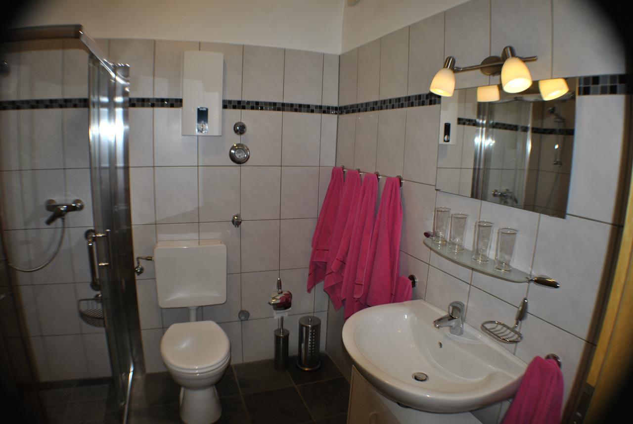 Apartmenthaus „Am Gersthof“ Am Nationalpark Kellerwald-Edersee Gellershausen Kültér fotó